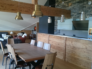 Installation de luminaire en intérieur de bâtiments